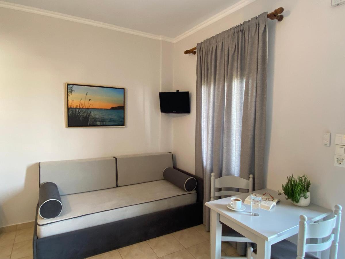Caviro Apartment Moudhros Exterior photo